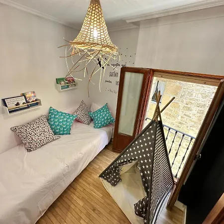 Al Hilo De Landaluce *